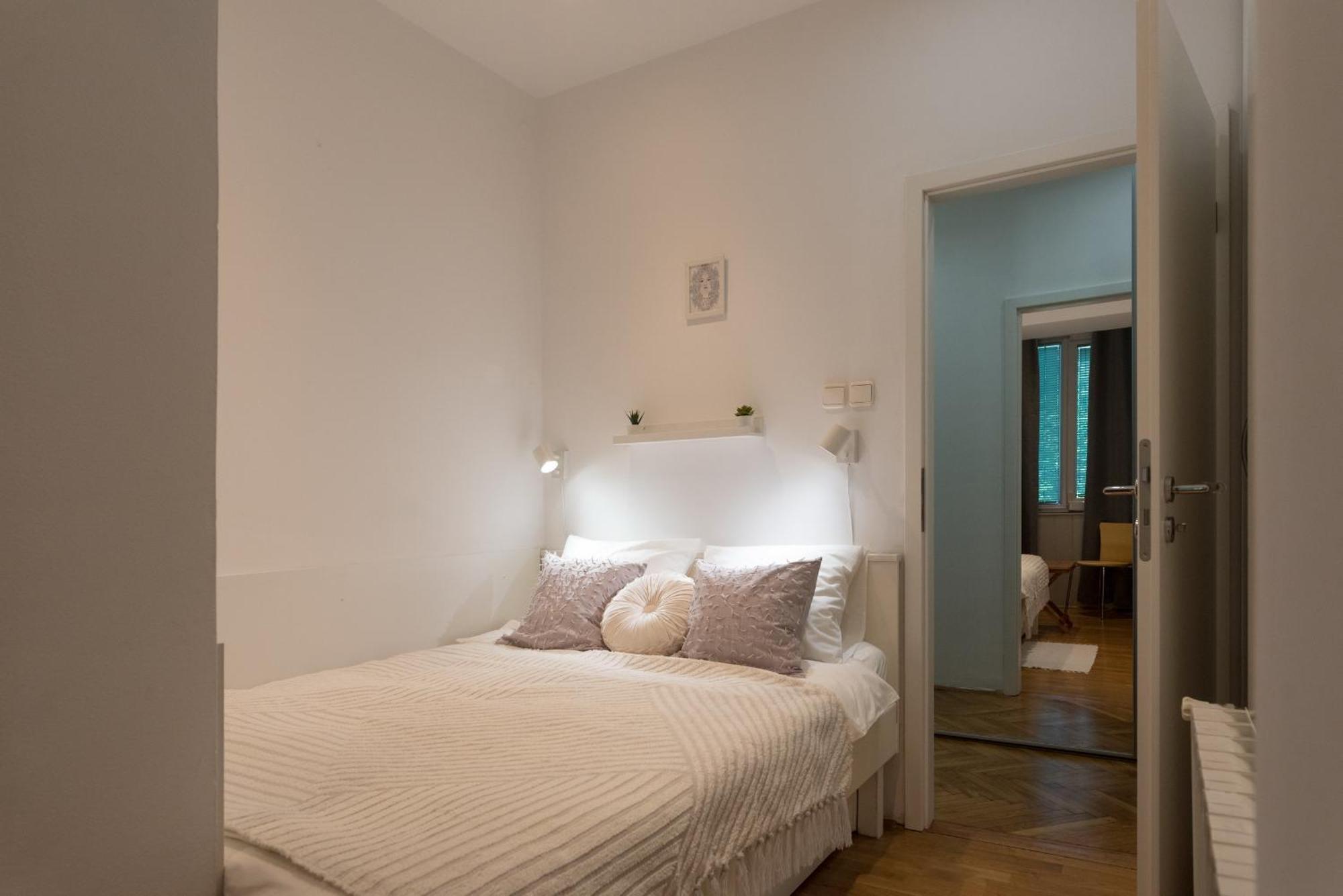 Like Home Zagreb Apartment Esterno foto